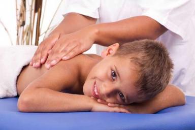 L'ostéopathie pour les enfants: Dépistage scoliose et prévention !